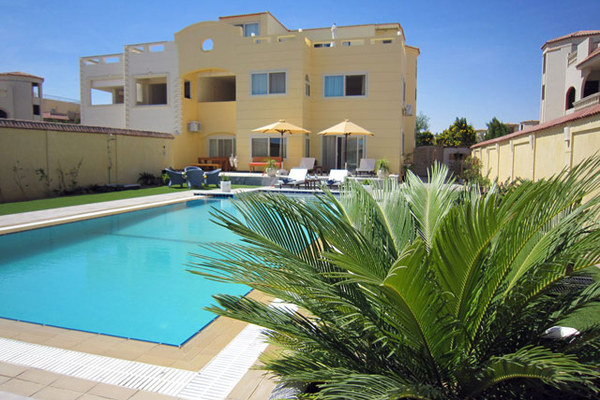 holiday flat in Al Ghardaqah 1