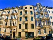 Book a cheap holiday apartment in Koeln