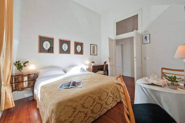 lodging in Roma 1