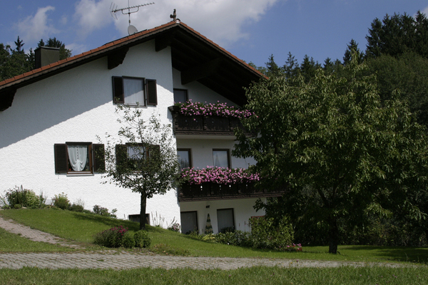 holiday flat in Tiefenbach 1