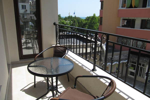 holiday flat in Burgas 16