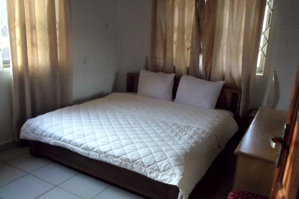 holiday flat in Accra 7