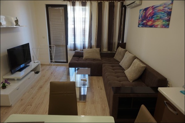 holiday flat in Burgas 7