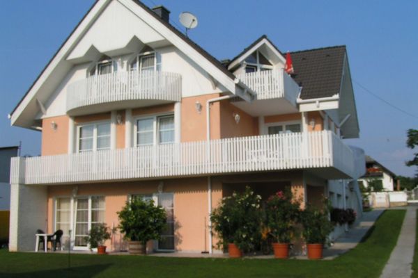 holiday flat in Balatonlelle 1