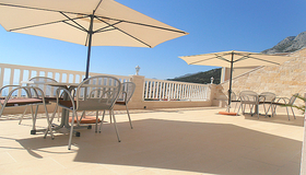 Villa Bonaca - apartment with lovely terrace