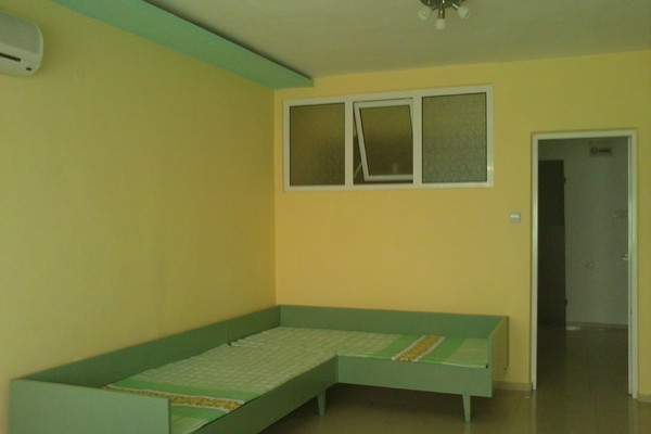 holiday flat in Yasenite 2