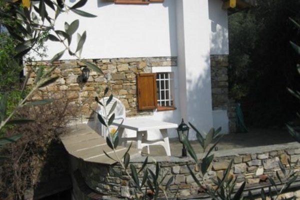 house in Diano San Pietro 1