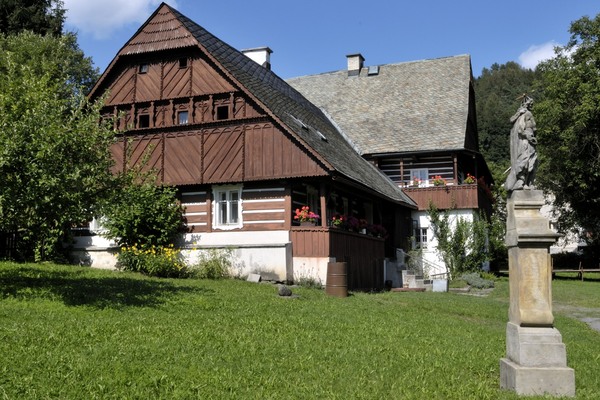 house in Držkov 15