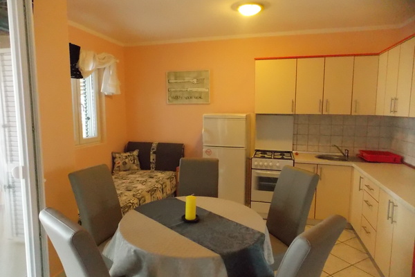 holiday flat in Pag 5