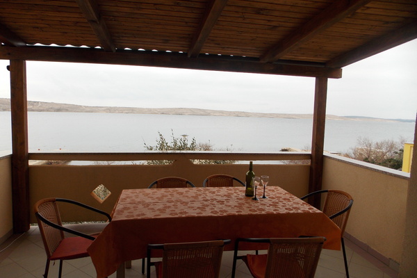 holiday flat in Pag 9