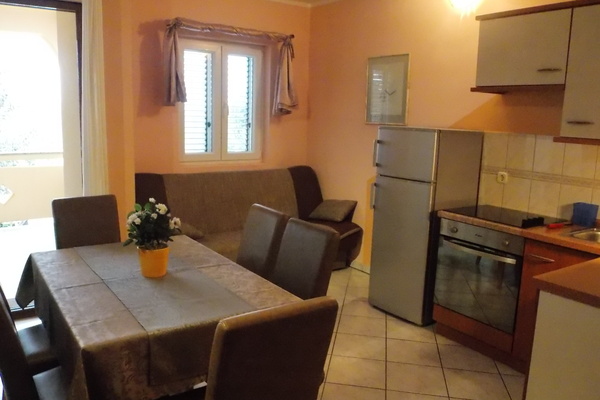holiday flat in Pag 8