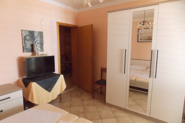 holiday flat in Pag 9