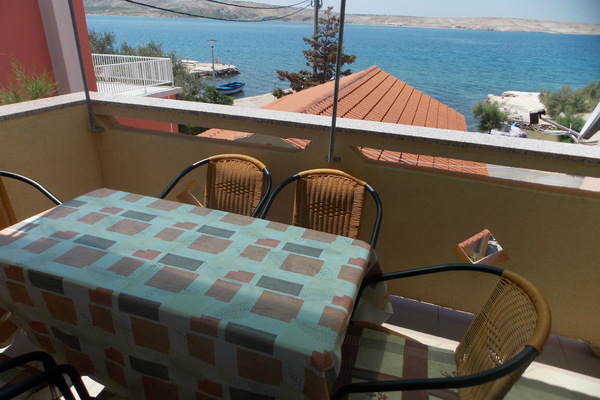 holiday flat in Pag 6