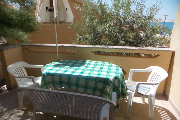 holiday flat in Pag 4