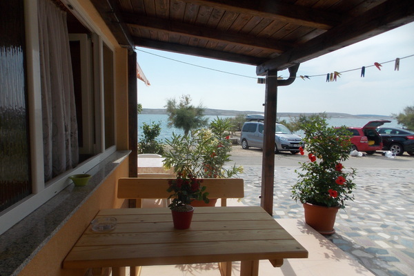 holiday flat in Pag 6