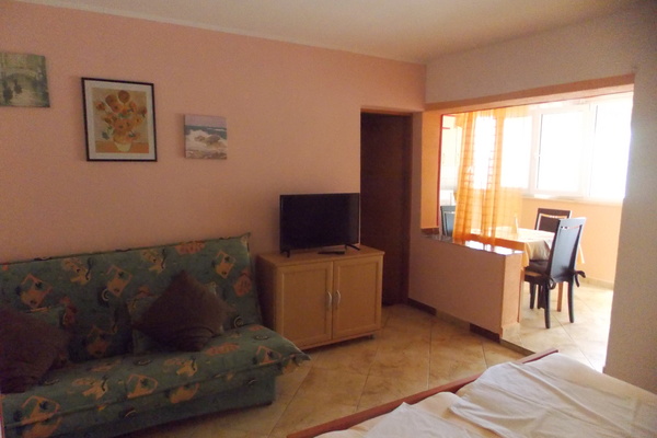 holiday flat in Pag 3