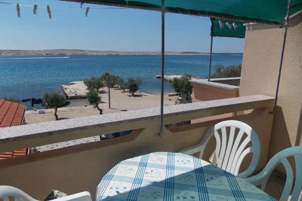 holiday flat in Pag 3