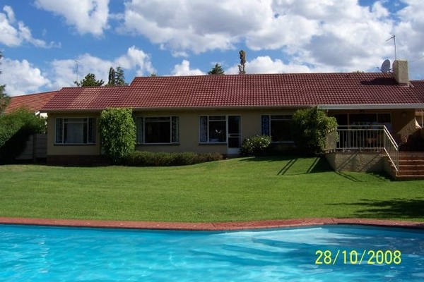 holiday flat in Johannesburg 6