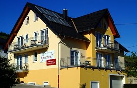 Wein- und Gästehaus Genetsch