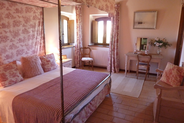 holiday flat in Treia 8