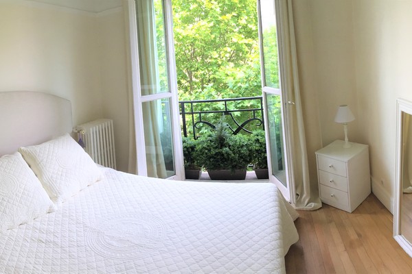 holiday flat in Paris 8