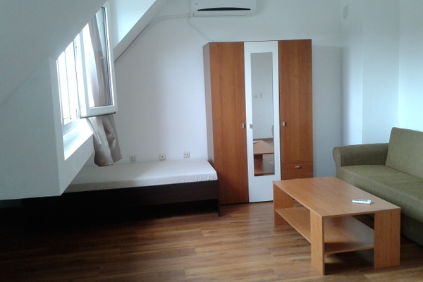 holiday flat in Burgas 4