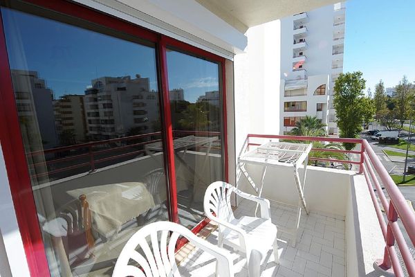 holiday flat in Quarteira 6
