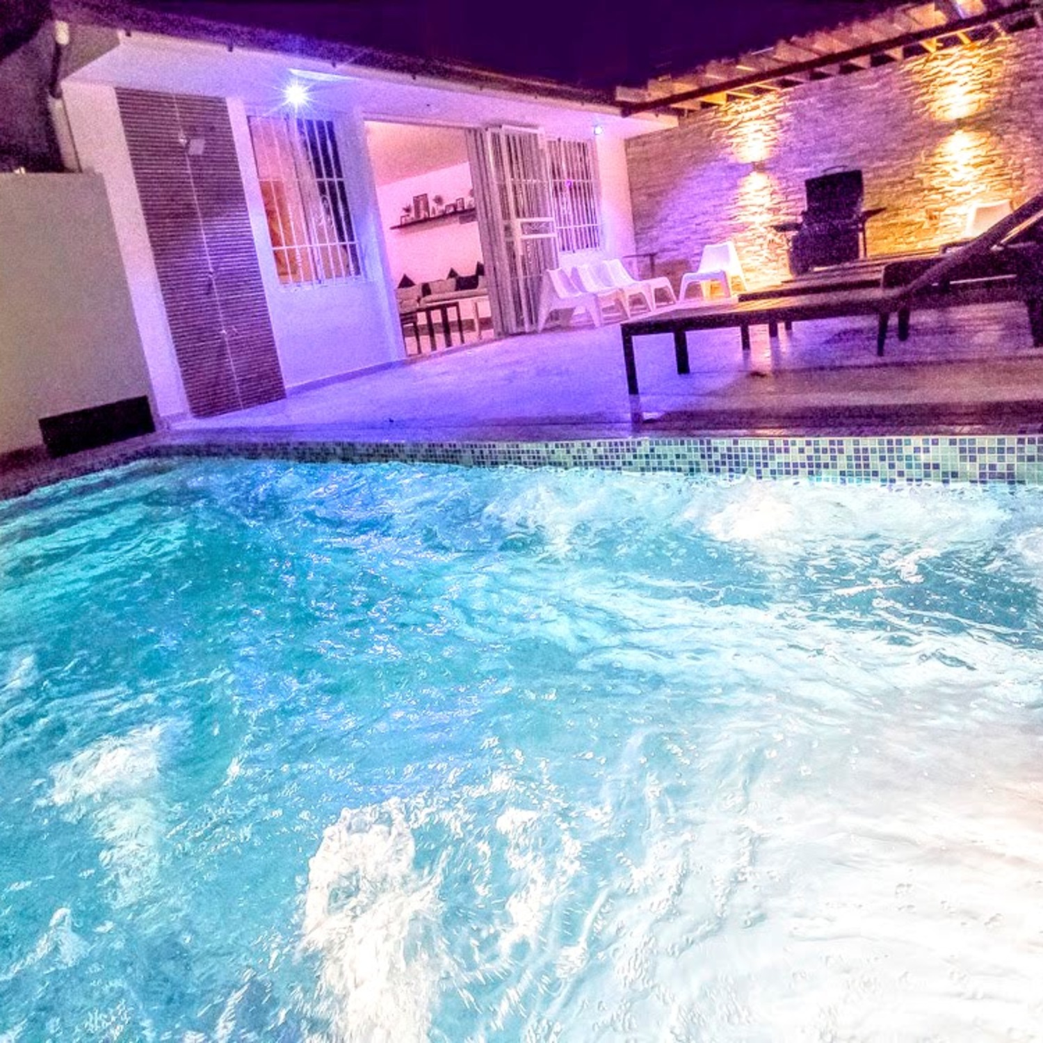 Playboys Mansion at Old Town Santo Domingo w. pool, short term house in  Santo Domingo – gloveler