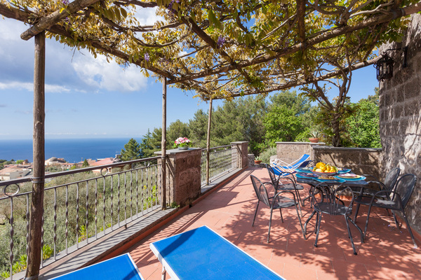 holiday flat in Sorrento 1