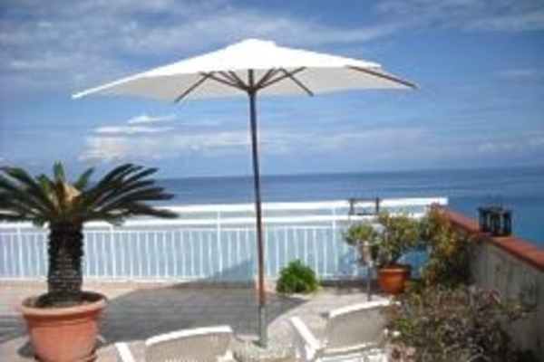 holiday flat in Tropea 2