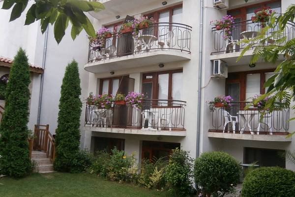 house in Varna 1